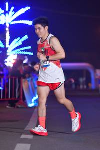 BIB: 0613
                            <button type="button" onclick="openModal(21403580)" class="btn btn-primary btn-sm float-right btn-popup" data-toggle="modal" data-target=".modal-high-quality">
                        <i class="fas fa-shopping-cart"></i> Add to Cart
                    </button>
                                            <button type="button" onclick="isThisMe(21403580, true)" class="btn btn-success btn-sm float-right btn-popup btn-isme hidden" data-toggle="tooltip" data-placement="bottom" title="นี่คือรูปของคุณใช่ไหม คลิกที่นี่เพื่อเอาเข้าอัลบั้ม">
                        <i class="fas fa-plus"></i> Add to album
                    </button>
                    <button type="button" onclick="isThisMe(21403580, false)" class="btn btn-warning btn-sm float-right btn-popup btn-isnotme hidden">
                        <i class="fas fa-ban"></i> Remove from album
                    </button>